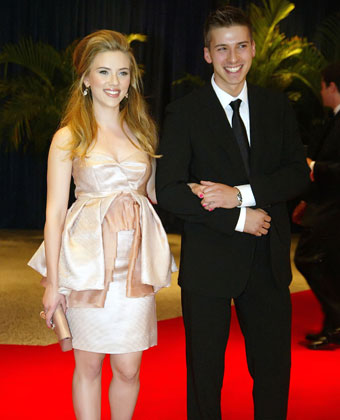 Scarlett Johansson And Hunter Johansson