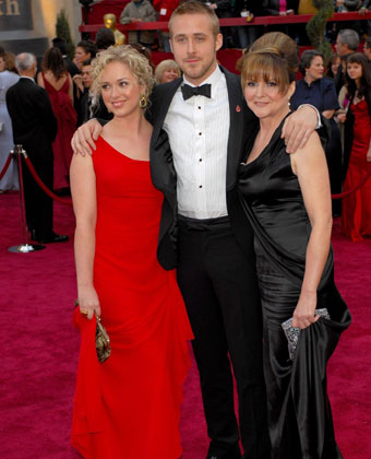 Ryan Gosling Takes Mother And Sister To The Oscars