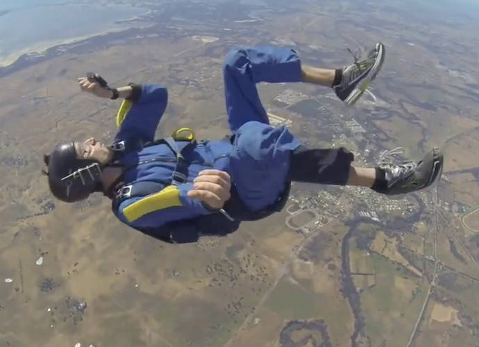 Skydiving Instructor Sheldon McFarlane Rescues Skydiver Experiencing Seizure Mid-Fall