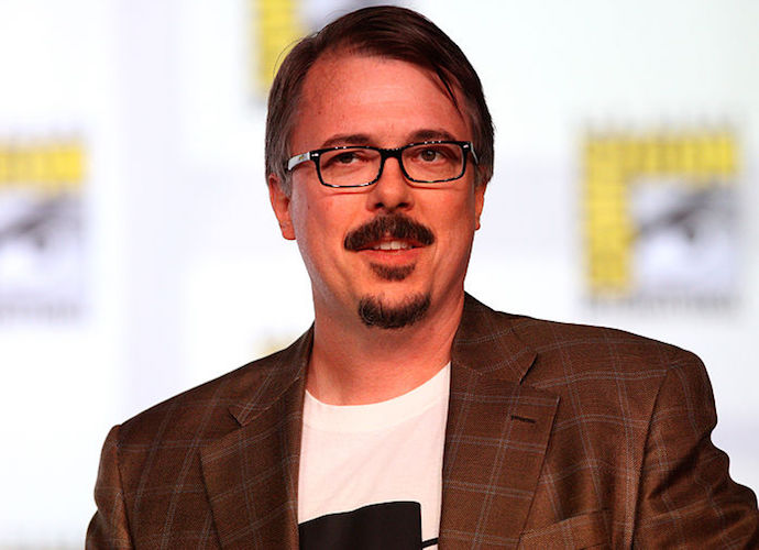 Vince Gilligan Wants ‘Breaking Bad’ Fans To Stop Throwing Pizza On House In Series