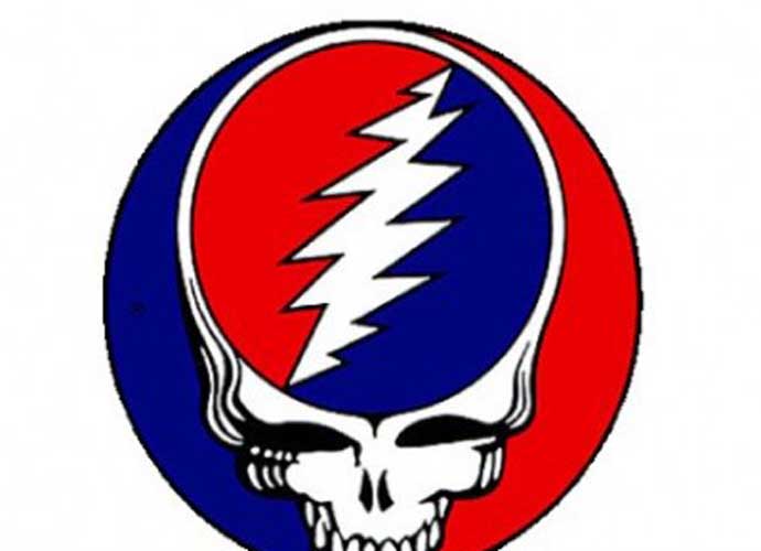 Fan Dies After Falling From Balcony At Dead & Company Concert