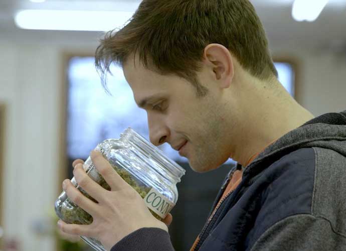 ‘Rolling Papers’ Movie Review: A Self-Aware Depiction Of Weed Journalism