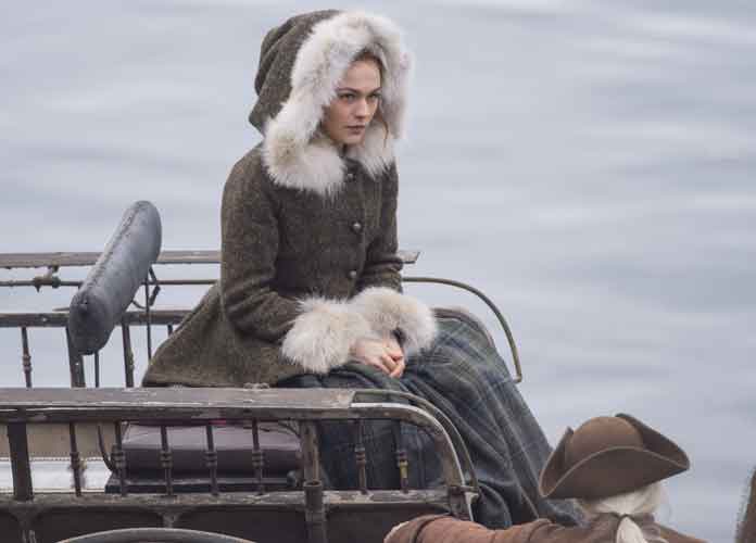 Sophie Skelton Films ‘Outlander’ Season Four Wearing Period Piece Costume