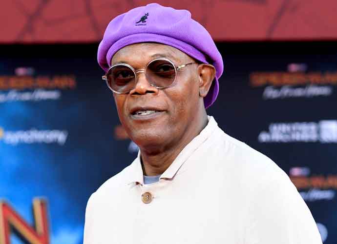 Samuel L. Jackson Takes Aim At Supreme Court Justice Clarence Thomas With Incendiary Tweet