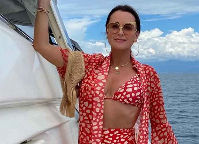 Kyle Richards Goes To Hospital After Walking Into A Beehive