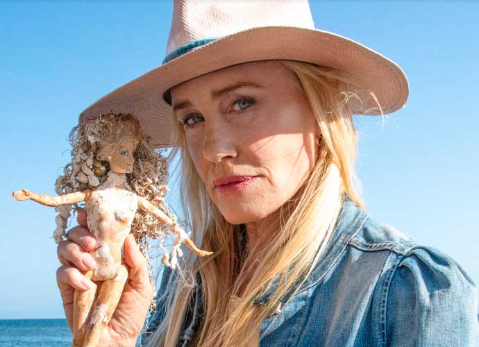 Daryl Hannah Stars In ‘Mattel Plastic-Free EcoWarrior Barbie’ Hoax, Toy Maker Promises Lawsuit