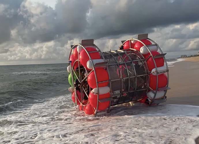 Man Caught Attempting To Travel From Florida To London In  A Giant Hamster Wheel