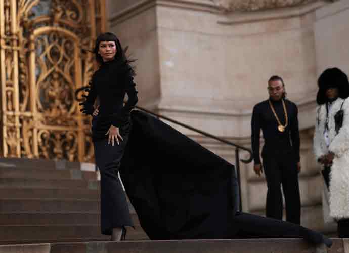 Zendaya Shows Off Blunt Bangs At Paris Fashion Week’s Schiaparelli Haute Couture Show