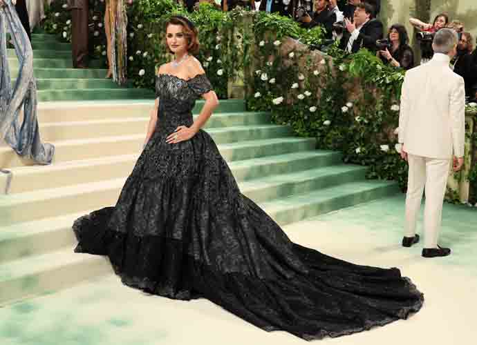 Penelope Cruz Does Classic Chanel For The 2024 Met Gala