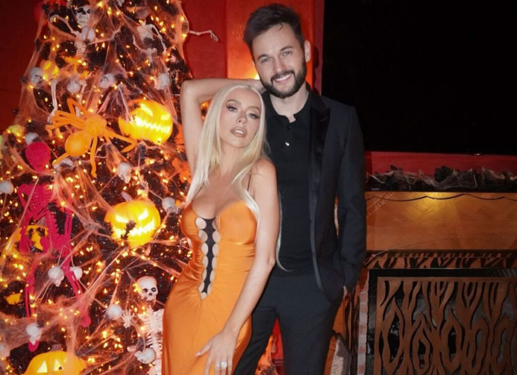 Super-Skinny Christina Aguilera Celebrates Halloween As Fans Accuse Her Of Ozempic Use