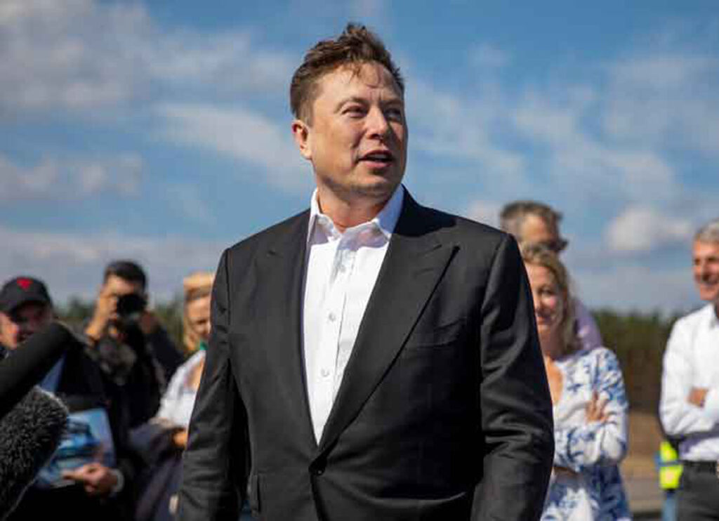 Elon Musk Buys $35 Million Texas Estate For His Blended Family Of 11 Children & Two Of Their Mothers To Live Together