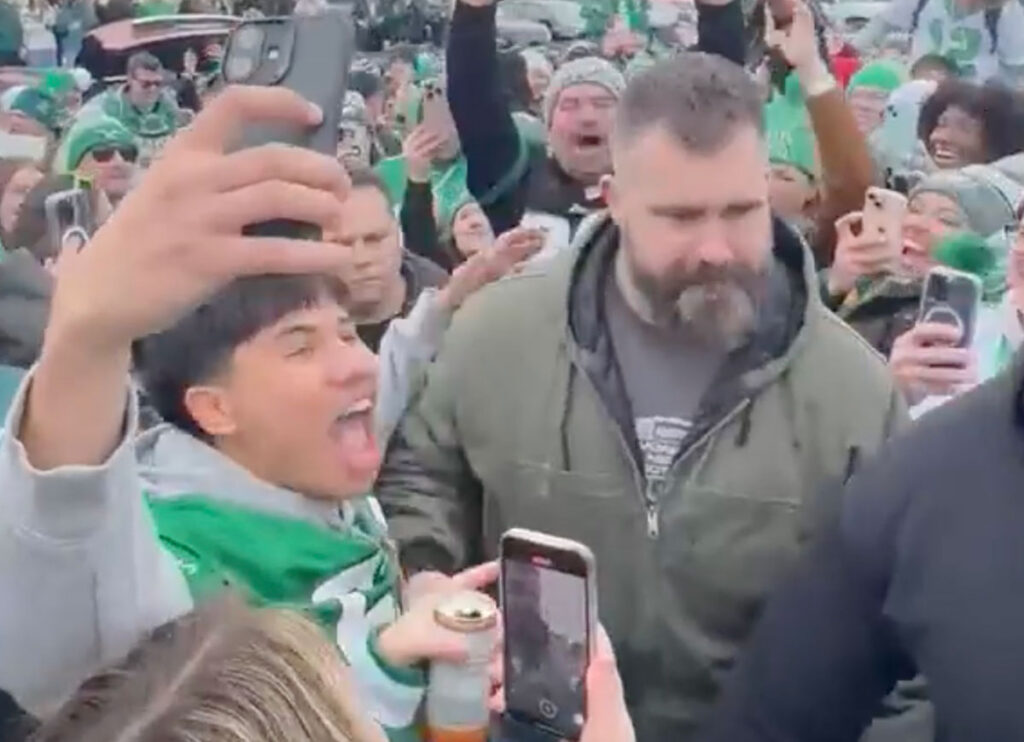 VIDEO: Jason Kelce Greets Eagles Fans Ahead Of Victory Over Commanders