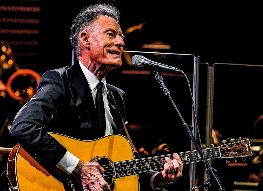 Lyle Lovett Preps For 2025 Tour North American Tour – Setlist & Ticket Info