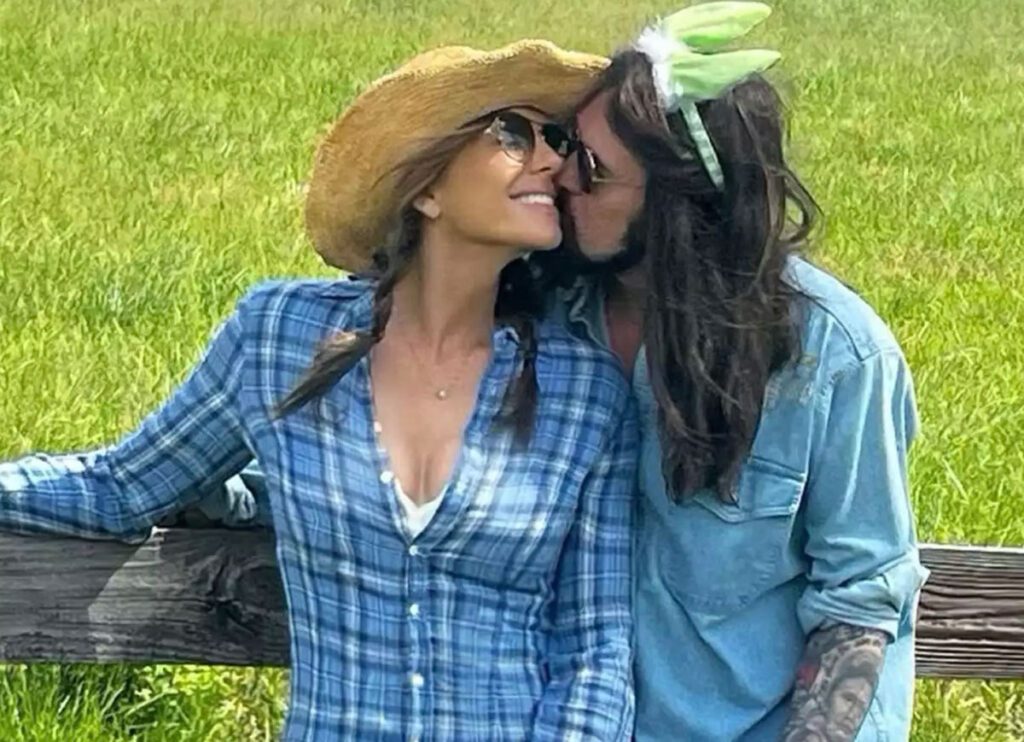 Elizabeth Hurley & Billy Ray Cyrus Announce Their New Romance, Shocking Fans