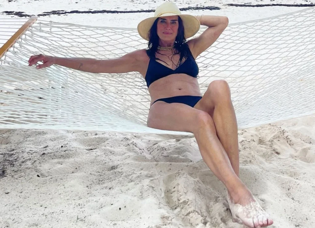 Brooke Shields Looks Better Than Ever Spending  On 60th Birthday ‘In Paradise’