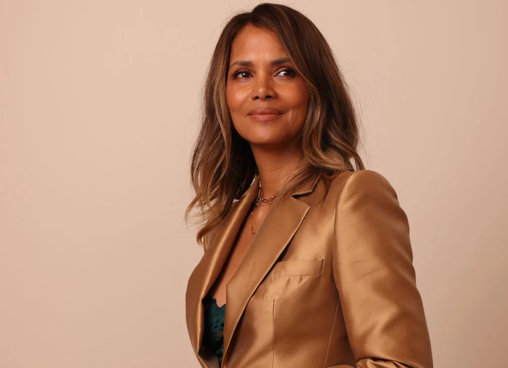 MLB Star David Justice Slammed For ‘Sexist’ Comments Complaining That Ex Halle Berry Didn’t ‘Cook Or Clean’ During Marriage