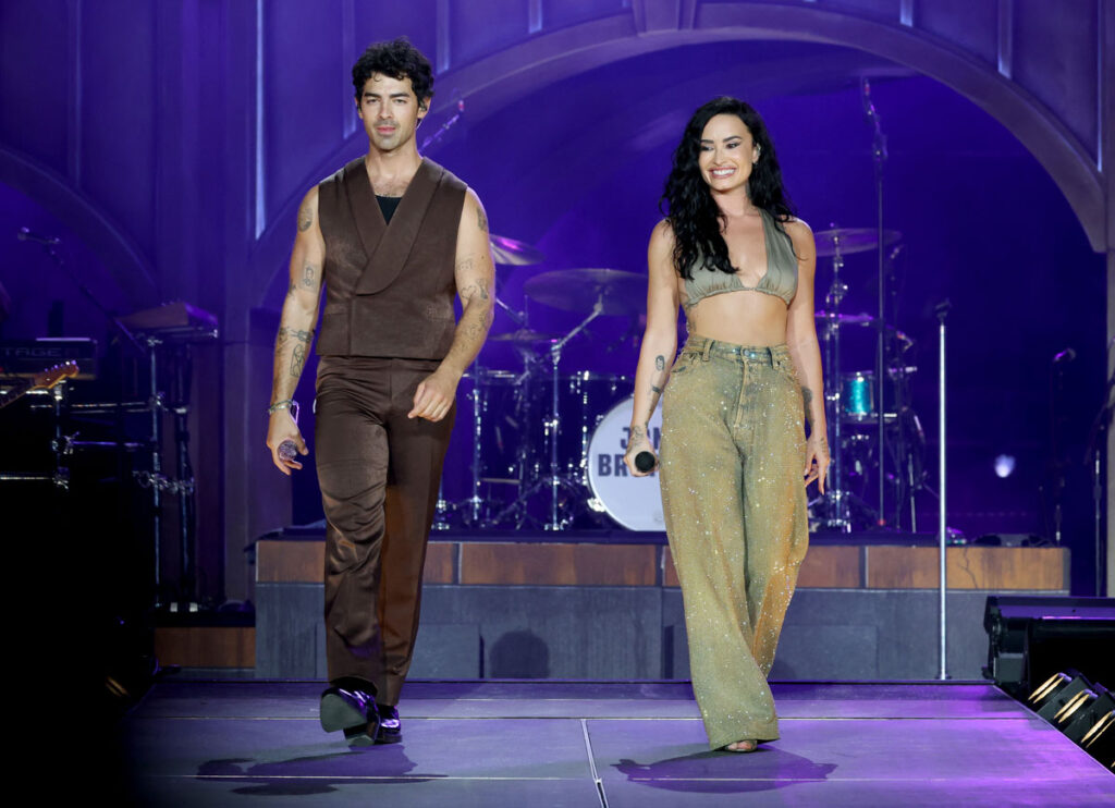 Demi Lovato & Joe Jonas Reunite For ‘Camp Rock’ Performance On Jonas Brothers Tour