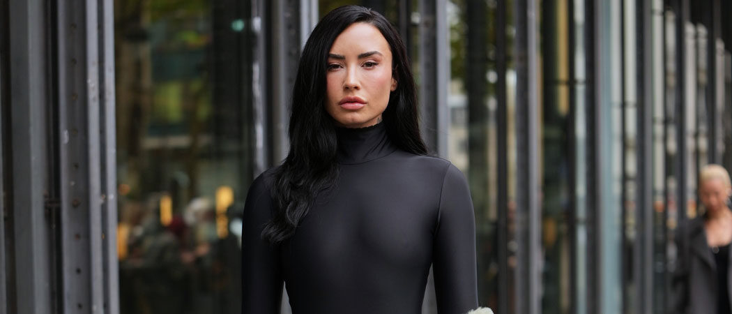 Demi Lovato Shows Off Remarkable ‘New Face’ & Slimmed Down Body At Paris Fashion Week