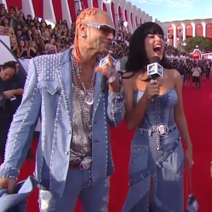 Katy Perry And Riff Raff Dressed Up As 2001 Britney Spears And Justin Timberlake At MTV VMAs