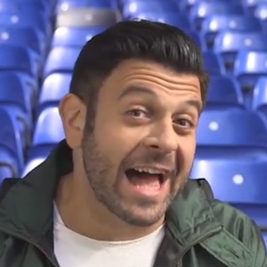 Travel Channel Pulls Adam Richman's 'Man Finds Food' After Richman Goes On Angry Tirade Against Instagram Commenters