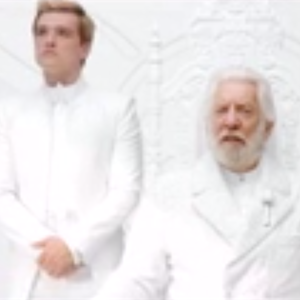 'The Hunger Games: Mockingjay - Part 1' Teaser: President Snow Makes Panem Propaganda Speech