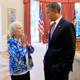 PHOTO: Betty White Visits Barack Obama At The White House