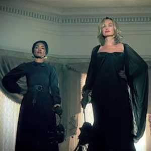 'American Horror Story: Coven' Recap: Fiona Kills Nan, Stevie Nicks Guest Stars