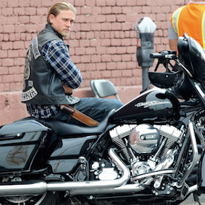 Charlie Hunnam Films Scenes For 'Sons Of Anarchy's Final Season