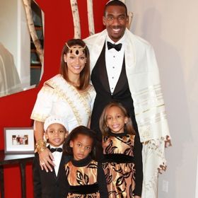 NBA Star Amar'e Stoudemire Weds Longtime Girlfriend Alexis Welch In Small Ceremony