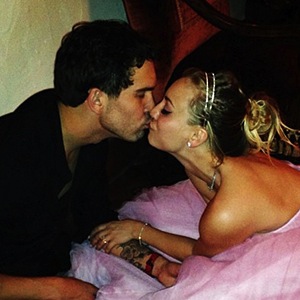 Kaley Cuoco Marries Ryan Sweeting On New Year's Eve