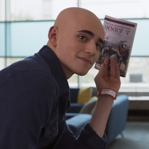 'Red Band Society' Pilot Recap: Jordi And Kara Are Admitted To The Hospital