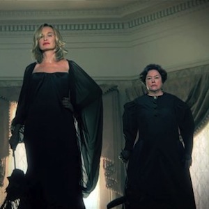 ‘American Horror Story: Coven’ Recap: Madam LaLaurie Awakes In The Present; Zoe Kills