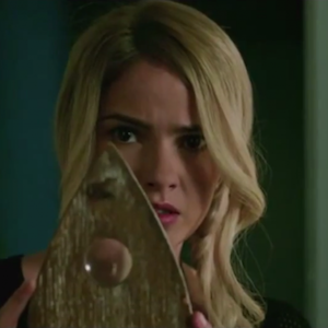 'Ouija' Review Roundup: Hasbro Game Inspired Flick Isn't Much Of A Fright Fest