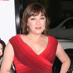 Elizabeth Pena Cause Of Death: Cirrhosis Of The Liver 'Due To Alcohol' Killed Modern Family Actress