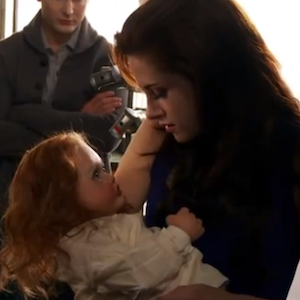 ‘Twilight’ Baby Almost Played By Creepy ‘Chuckesme’ Doll