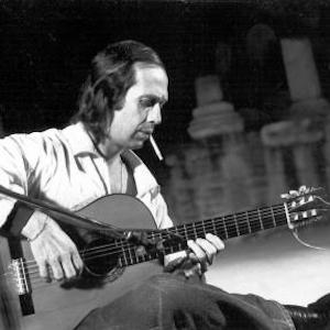 Paco de Lucia, Esteemed Flamenco Guitarist, Dies At 66
