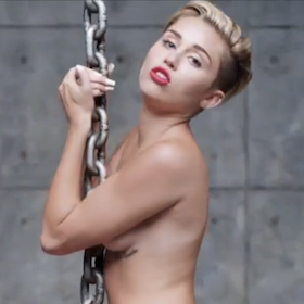 Miley Cyrus Releases Video For "Wrecking Ball," Pushes Boundaries By Appearing Nude
