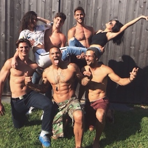 Kendall And Kylie Jenner Enjoy A Monday Spent With Shirtless Male Models