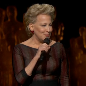 Bette Midler's 'Wind Beneath My Wings' Performance Receives Standing Ovation At The Oscars