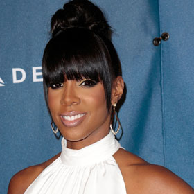 Kelly Rowland Rescued After 12 Hours Lost At Sea