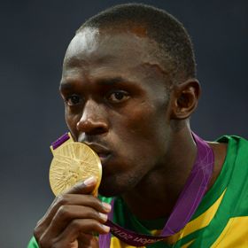 VIDEO: Olympic Winner Usain Bolt Guest Stars In 'Saturday Night Live'