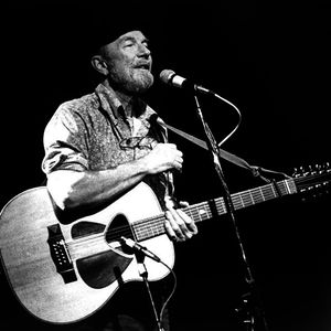 Pete Seeger, Legendary American Folk Singer, Dies At 94