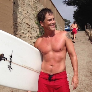Rob Lowe Tweets Shirtless Pic Following Surfing Injury