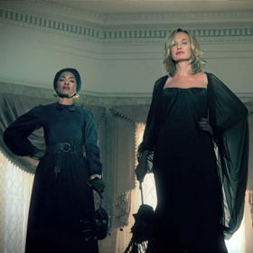 'American Horror Story: Coven' Review: Witches Come Together In 'Bitchcraft' For Drama, Gore And Young Love