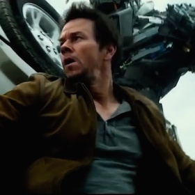 'Transformers: Age Of Extinction' Blu-Ray Review: Michael Bay's Lates Still Can't Transform Itself Into A Decent Movie