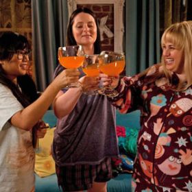 'Super Fun Night' Premiere Review: Rebel Wilson Is The Perfect Sitcom Star, But The Laughs Just Aren't There